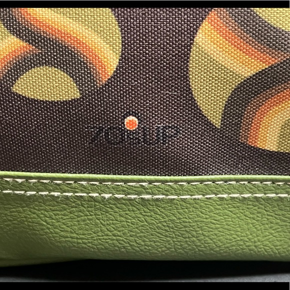 70sUP weekender bag - Picture 4 of 13